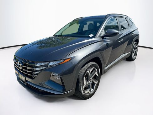 Used 2024 Hyundai Tucson SEL w/ Convenience Package AWD/4WD image 3
