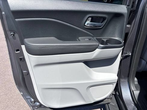 Used 2023 Honda Ridgeline RTL-E image 13
