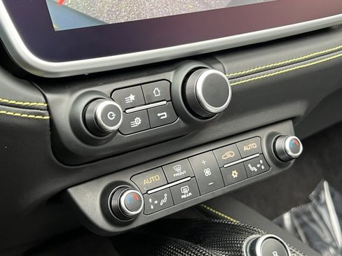 Used 2022 Ferrari Portofino M image 33