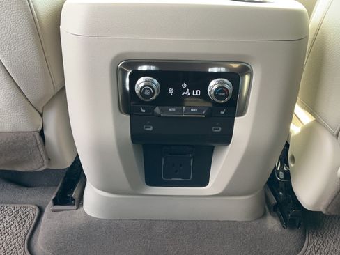 Used 2024 GMC Yukon Denali w/ Max Trailering Package AWD/4WD image 24