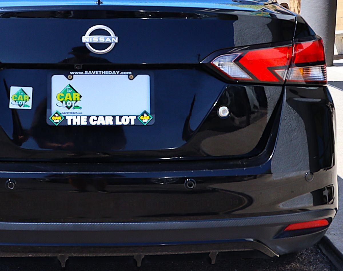 Used 2024 Nissan Versa S w/ S Plus Package FWD image 19