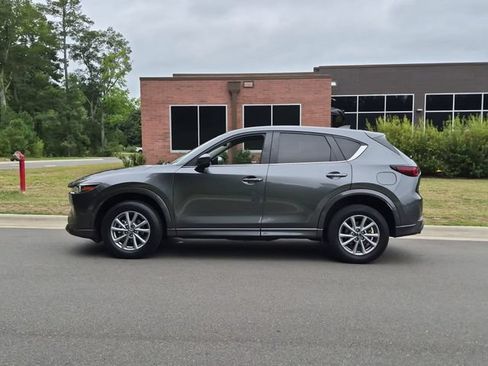 Used 2025 MAZDA CX-5 AWD 2.5 S w/ Preferred Package image 2