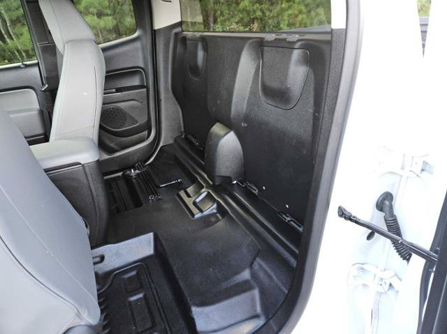 Used 2021 Chevrolet Colorado W/T w/ WT Convenience Package RWD image 26