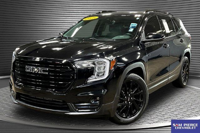 Used 2023 GMC Terrain SLT w/ Elevation Edition FWD image 1