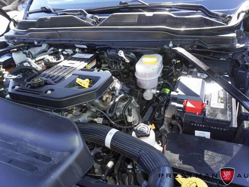 Used 2025 RAM 3500 Laramie AWD/4WD image 57