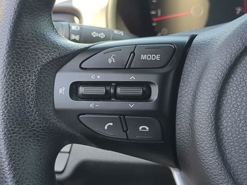 Used 2022 Kia Rio S FWD image 23
