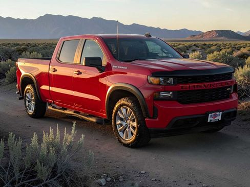 Used 2021 Chevrolet Silverado 1500 Custom AWD/4WD image 8