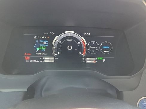 Used 2024 Toyota Tundra Limited AWD/4WD image 14