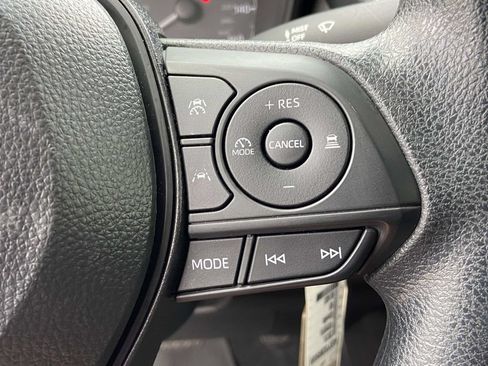 Used 2025 Toyota Corolla LE FWD image 35