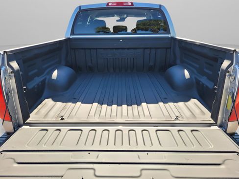 Certified 2019 Toyota Tundra SR5 image 9