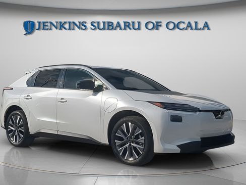 New 2026 Subaru Solterra image 2