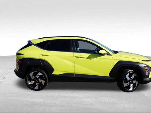 Used 2024 Hyundai Kona Limited image 3