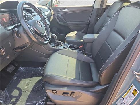 Used 2019 Volkswagen Tiguan S AWD/4WD image 17