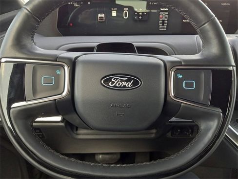 Used 2025 Ford Expedition Platinum w/ Stealth Performance Package image 21