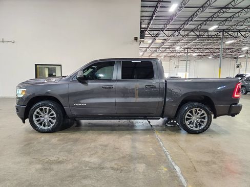 Used 2024 RAM 1500 Laramie AWD/4WD image 7