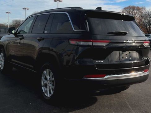 Used 2023 Jeep Grand Cherokee Limited image 5