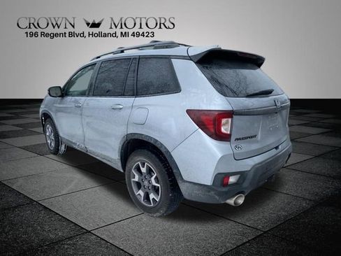 Used 2023 Honda Passport TrailSport image 10
