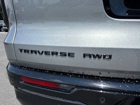 New 2026 Chevrolet Traverse RS AWD/4WD image 11