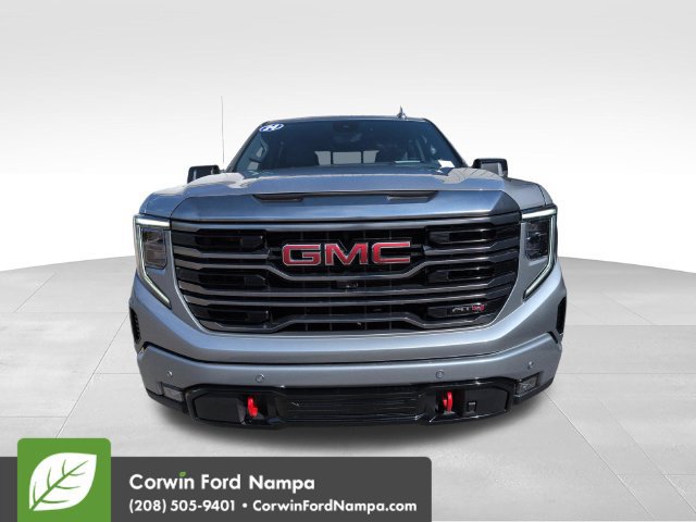 Used 2024 GMC Sierra 1500 AT4 w/ Technology Package AWD/4WD image 8