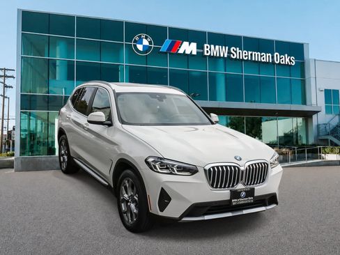 Certified 2023 BMW X3 sDrive30i w/ Convenience Package RWD image 3