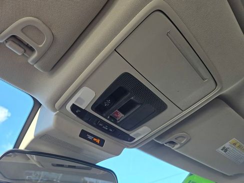 Used 2023 Honda Accord EX image 18