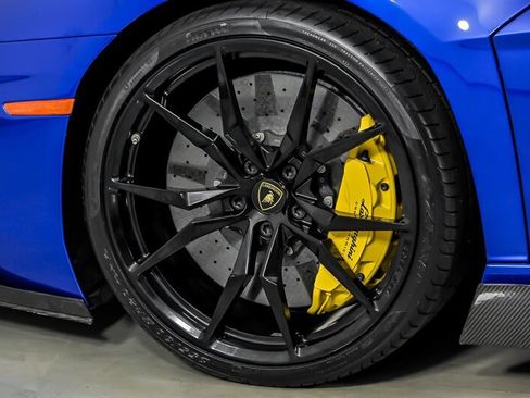 Used 2014 Lamborghini Aventador LP 700-4 AWD/4WD image 7