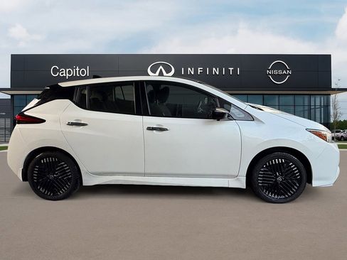 Used 2025 Nissan Leaf SV Plus image 4