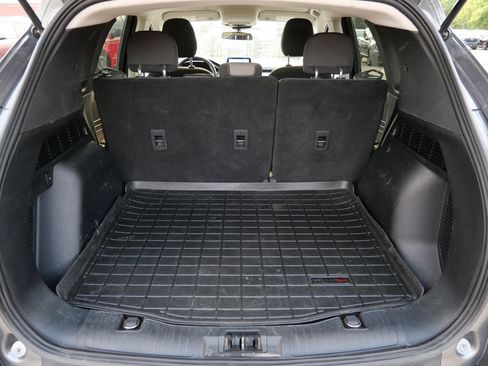 Certified 2021 Ford Escape SE w/ SE Sport Appearance Package AWD/4WD image 9