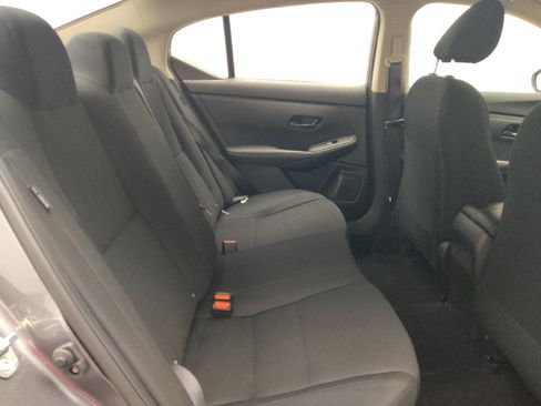 Used 2025 Nissan Sentra S FWD image 19