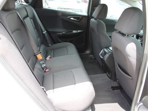Used 2023 Chevrolet Malibu LT FWD image 46