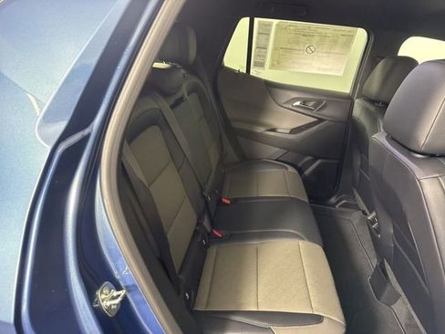 New 2026 Chevrolet Equinox LT w/ Convenience Package II AWD/4WD image 21