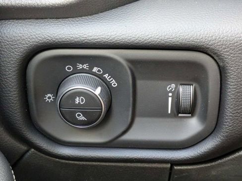 New 2026 RAM 3500 Big Horn AWD/4WD image 24