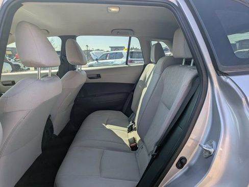 Used 2024 Toyota Corolla Cross L image 13