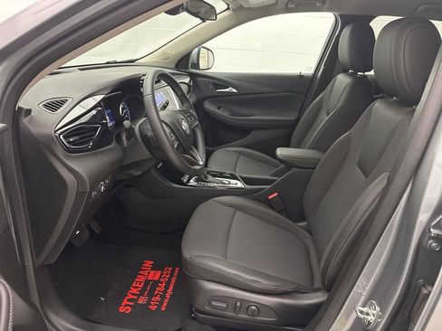 Used 2023 Buick Encore GX Select w/ Sport Touring Package AWD/4WD image 19