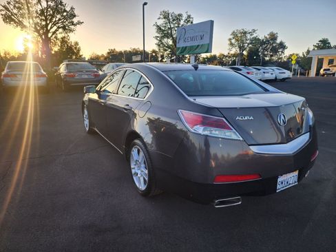 Used 2010 Acura TL image 3