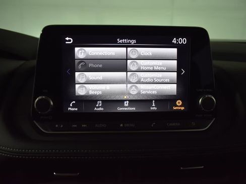 New 2026 Nissan Rogue SV AWD/4WD image 21
