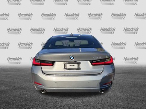 Certified 2023 BMW 330i 330i w/ Premium Package image 9