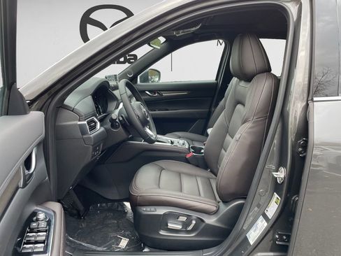 New 2025 MAZDA CX-5 Signature image 8