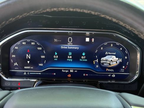 Used 2023 Chevrolet Silverado 1500 LT AWD/4WD image 17