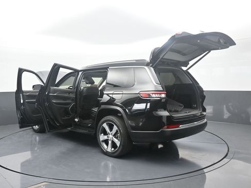 Used 2021 Jeep Grand Cherokee L Limited image 79
