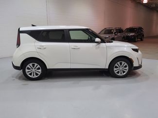 Certified 2023 Kia Soul LX FWD video 2