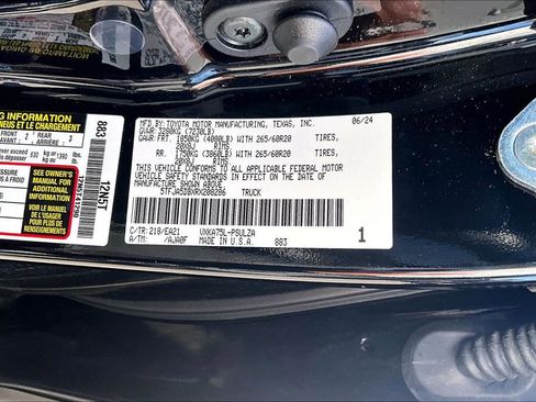 Used 2024 Toyota Tundra Limited AWD/4WD image 3