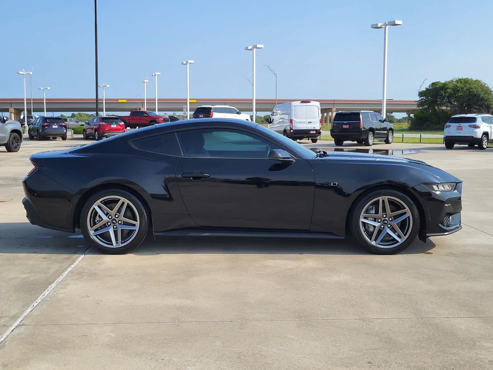 Used 2024 Ford Mustang GT Premium RWD image 6