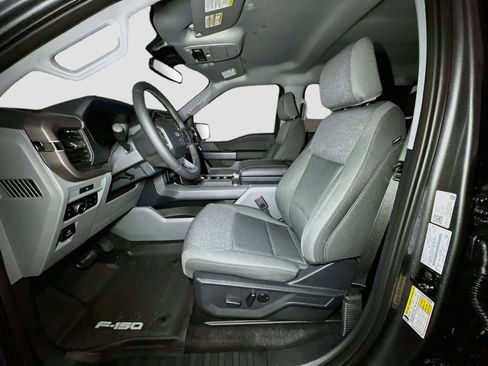 New 2026 Ford F150 XLT w/ Equipment Group 302A MID AWD/4WD image 19