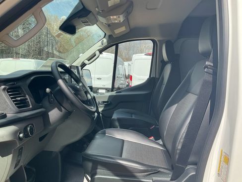 New 2026 Ford Transit 250 Low Roof RWD image 14