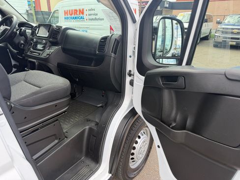 Used 2024 RAM ProMaster 2500 FWD image 15