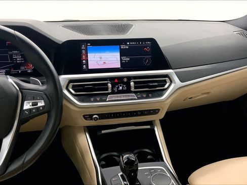 Used 2019 BMW 330i Sedan w/ Driving Assistance Package RWD image 25