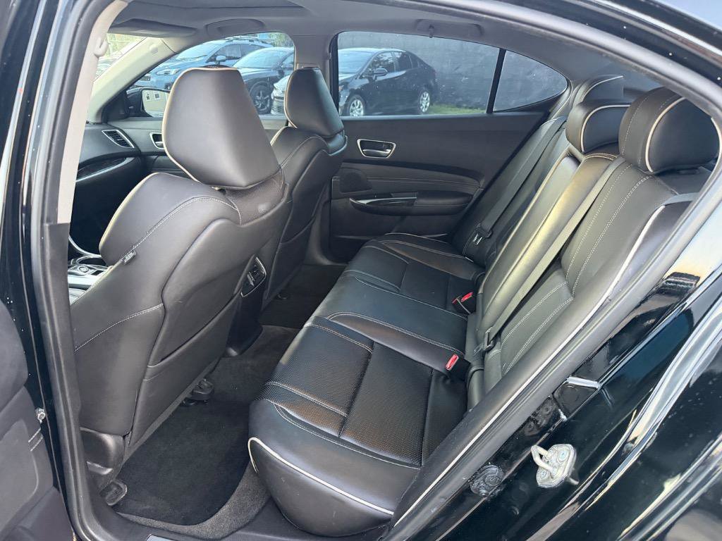 Used 2018 Acura TLX w/ Technology Package FWD image 14