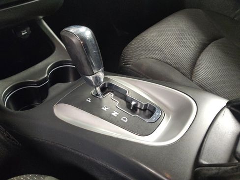 Used 2019 Dodge Journey SE w/ Blacktop Package FWD image 26