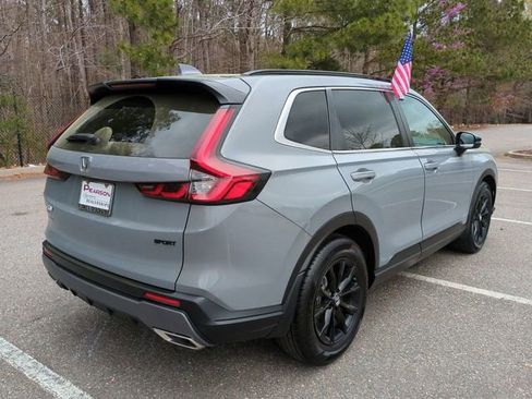 Used 2025 Honda CR-V Sport image 4